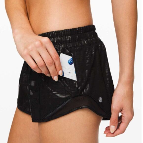 Lululemon Hotty Hot Short II *2.5" Manifesto - Picture 10 of 10